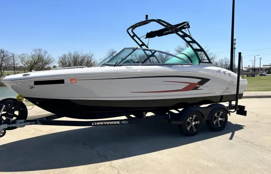 Lake Lewisville Boat Day | Captain Included | Tubing & Party Cove