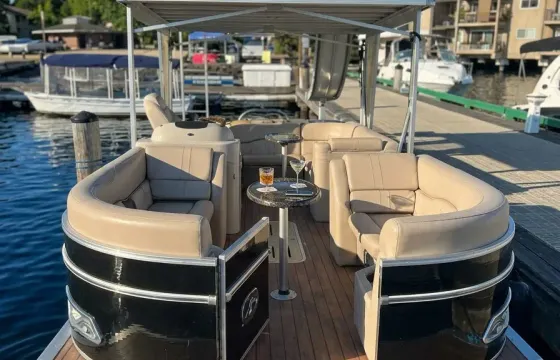 26' Avalon Windjammer Double Decker Pontoon with Slide