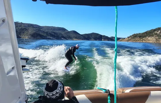 2022 Centurion RI245 – Surf Charter Best Surf Wave  | Captain Included