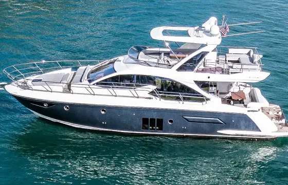 Enjoy Miami in 52ft Azimut 2020