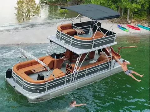32' Pontoon Islander Double Decker with Slide and Full Amenities