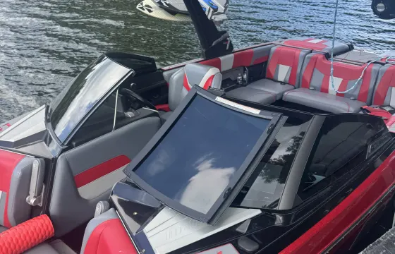2023 Malibu Lsv 23 Bowrider - The Ultimate Combination Of Luxury – Lake Austin