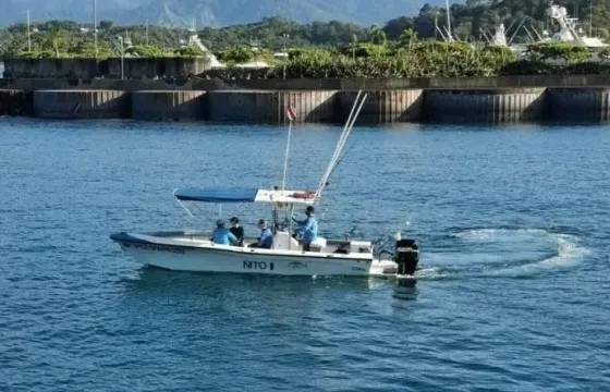 Aquila 28 Molokai Fishing Boat, Captain Optional - Playa Herradura