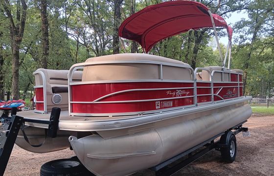 We Bring The Boat To You #2 | Suntracker 20 DLX Party Barge