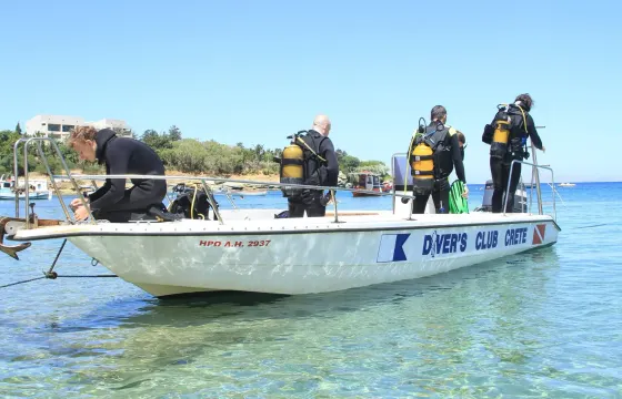 Diving Trips on a Speed Boat in Heraklion, Greece