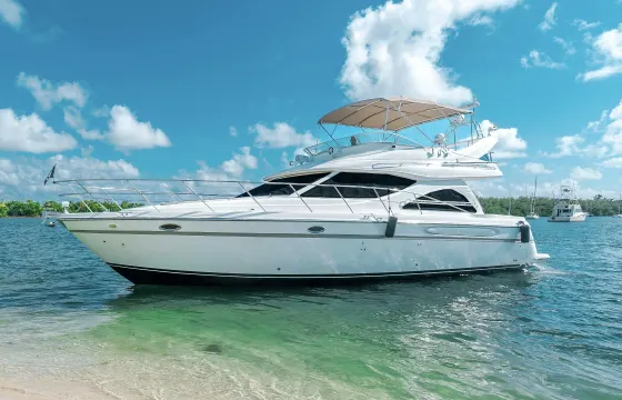 Maxum 50ft Luxury Motor Yacht in Palm Beach Florida