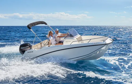 Rent this Speedboat Quicksilver Activ 505 Open for 5 people in Palma, Spain