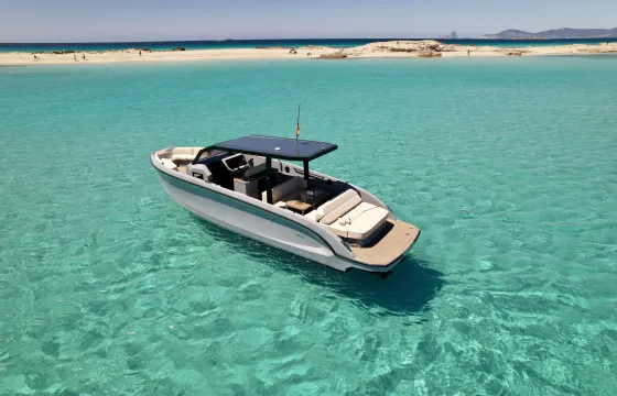 Discover Ibiza and Formentera on board Rand 32