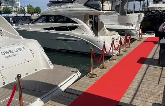 **VIP** Raft-up Yacht Party in Toronto, Ontario