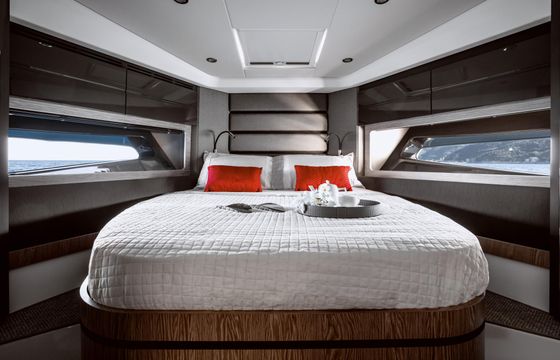 Azimut 45 – French Riviera Yacht Charter