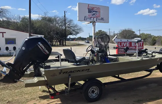 Ultimate fishing and Leasure Boat  - Day and Night Rentals Available