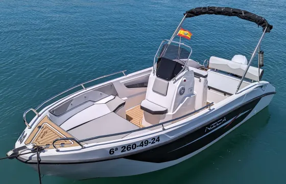 Rent boat B580 'Nica' (6p) without licence in Palma, Spain