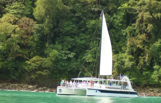 Catamaran Tour in Flamingo, Costa Rica