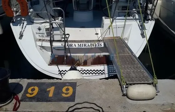Explore Athens with Jeanneau Sun Odyssey 44i