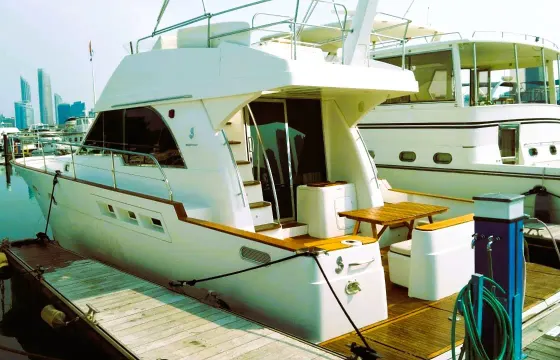 Glamorous & Spacious 45ft Yacht in Abu Dhabi Marina Quality services Best Prices
