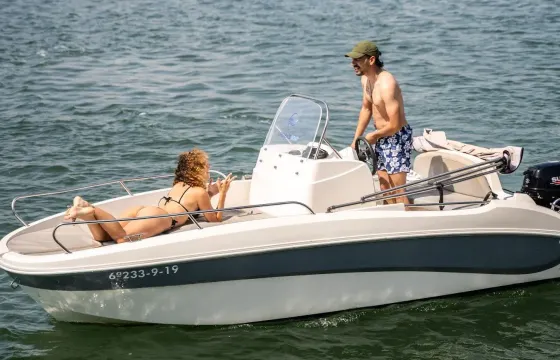 Remus Paxos 450 Open Boat fit for 5 people