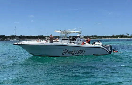 Rose Island - 4 Islands Tour, Swim with Pigs, Turtles and Snorkel Coral Reefs