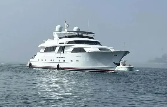 110' Broward - All Aboard the Luxury Liner!