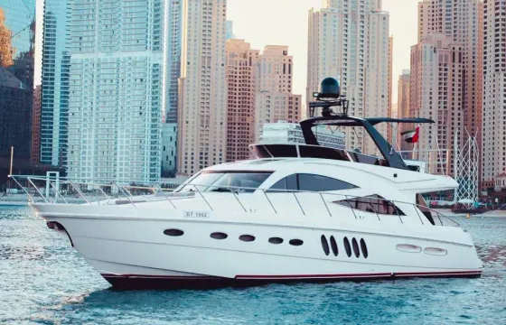 SEALINE 68FT LUXURY YACHT IN DUBAI