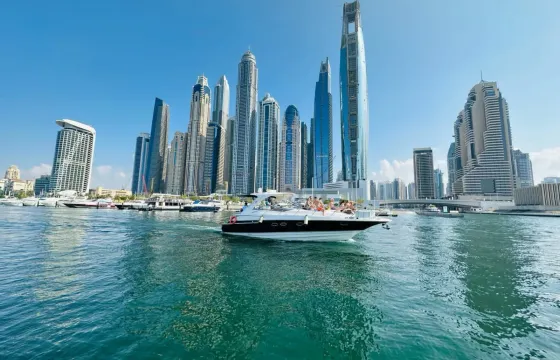 50ft Majesty Yacht up to 15 Guests in Dubai Harbor — Low Price Guarantee!
