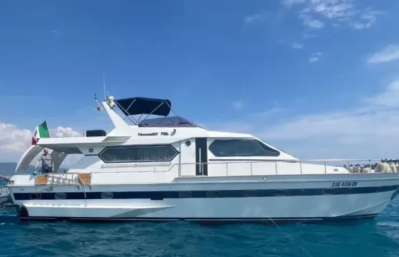 Luxury on the Waves: A Yacht Day to Remember