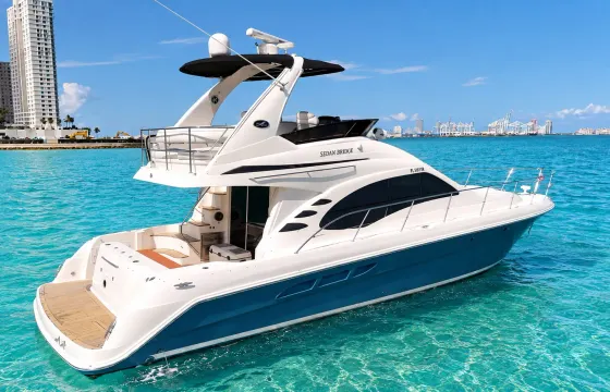 Luxury 50’ Sea Ray Sedan Bridge Motor Yacht Experience in Miami