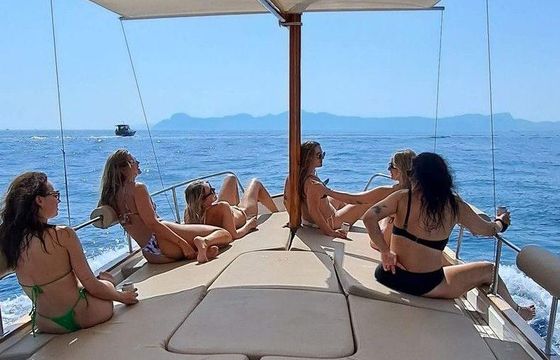24ft Traditional Boat Mallorquin in Port d'Alcúdia
