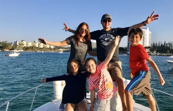 Come Boat with us in Deerfield Beach with Chaparral 310 Powerboat!