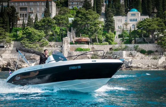 Charter Gaia 22 Open 2023 Black Edition for transfers & excursions