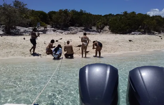 35ft Contender Express, Northern Exuma Cays Charter from Nassau, Bahamas.