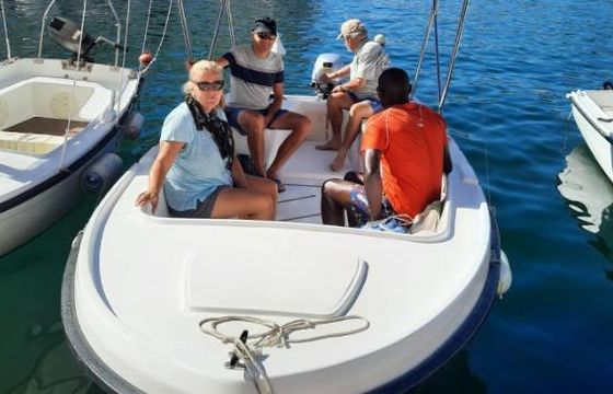 16' VEN 501 Powerboat for 6 people in Milna