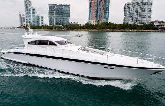 ''Liberty'' Leopard Luxury Sport Motor Yacht Rental in Miami Beach, Florida