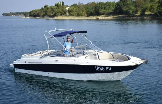 25ft Bayliner 249SD 300Hp Day Trips!