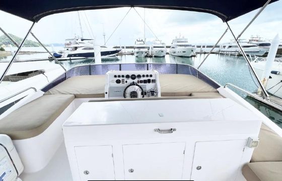 Majesty 55 - Phuket's Most Fabulous & Stylish Contemporary Luxury Yacht