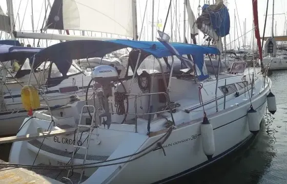 Sailing Vacation in Greek Seas with Sun Odyssey 36i "El Greco" Sailing Yacht from Alimos