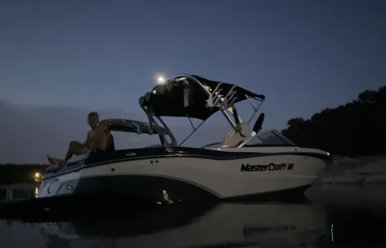 Mastercraft XT23! Wakesurf, Tube, Ski on Medina Lake!!