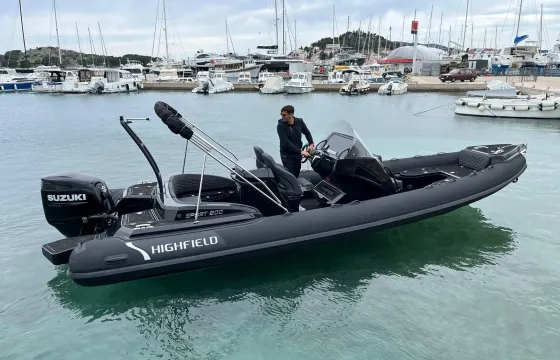 Highfield SP 800 Black Panther in Croatia