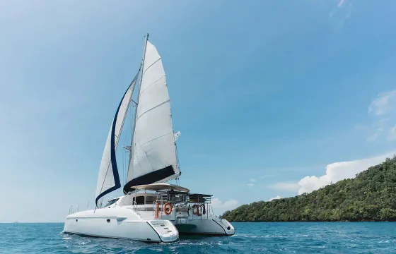 Fountaine Pajot, Lavezzi 40ft Catamaran