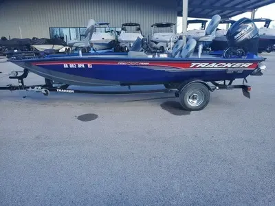 Take Me Fishing! - Tracker Marine Pro 175 Diamond Lakes Fishing
