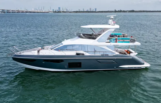 Cruise Miami Beach on a Pristine 60' Azimut Flybridge