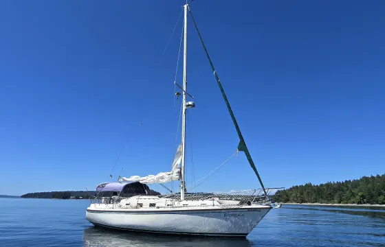 35ft Classy Allmand Sailboat for Extended Charters in Vancouver and Gulf Islands