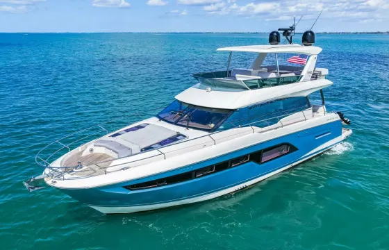 Luxurious 63ft Prestige serving Sarasota, Tampa & St. Petersburg, Florida
