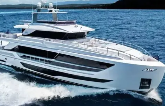110ft Horizon FD110 Luxury Yacht Charter Sag Harbor & Montauk, NY