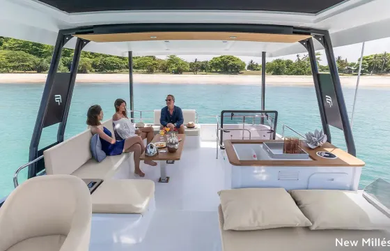 Spectacular 44' Three Story Fountaine Pajot - Tampa Bay