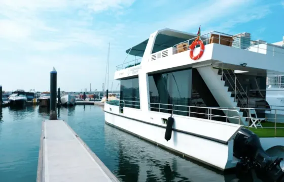 65' Luxury Houseboat with Saloon and Party Deck - Host 50 Guests in Dubai Marina