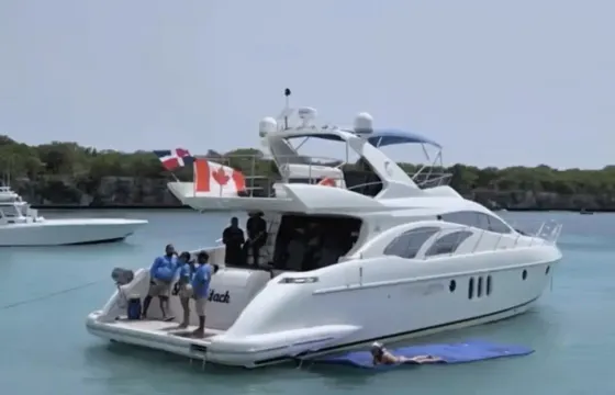 **VIP SERViCE 65 foot yacht