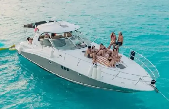 Experience Cancun on our 2017 - 44ft Sea Ray Yacht