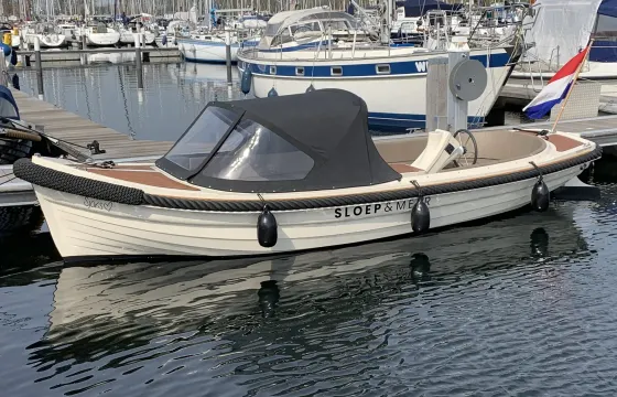 Charter this Gulden Vlies 680 at the Veerse Meer in Zeeland