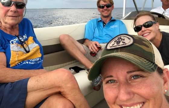 Wonderful Water Day in St. Petersburg | 23ft Bennington Pontoon