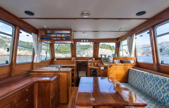 Charter 45' Charm & Charismatic Myabca Motor Yacht in Port d'Andratx, Spain